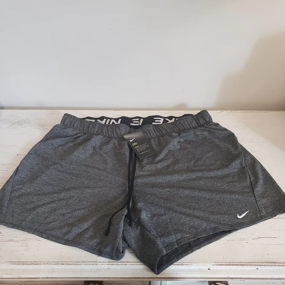 Nike Women's Dri-fit Training Running Shorts Size XXL Size XXL NEW